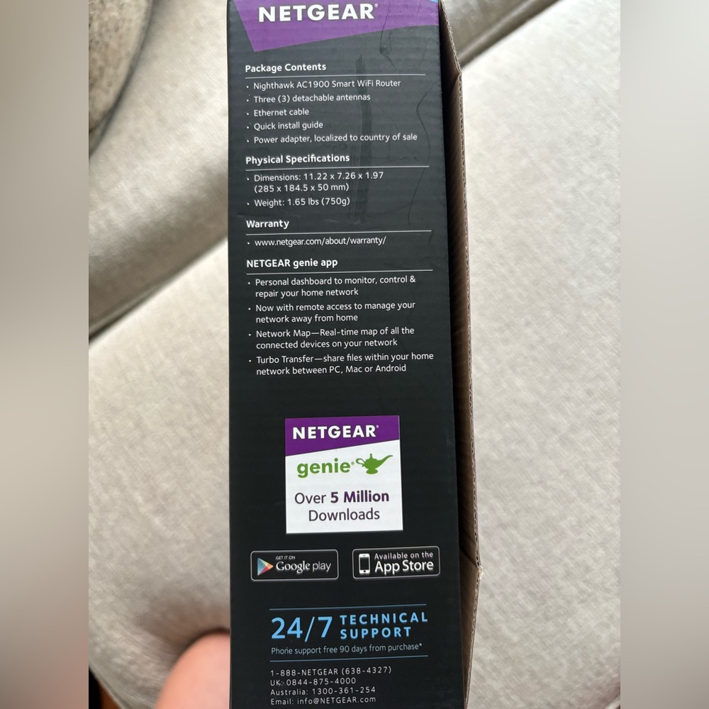 NETGEAR Nighthawk R7000 AC1900 Smart WiFi Router NEW - Picture 9 of 11